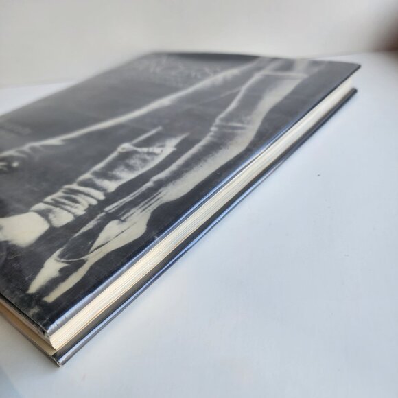 Ten Dancers On Stage, Backstage, at Home, and on the Road HC 1st Ed. 1982 - Picture 16 of 16